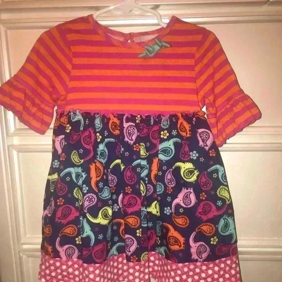 NURSERY RHYME PLAY DRESS BEAUTIFUL SIZE 24M - Picture 1 of 6
